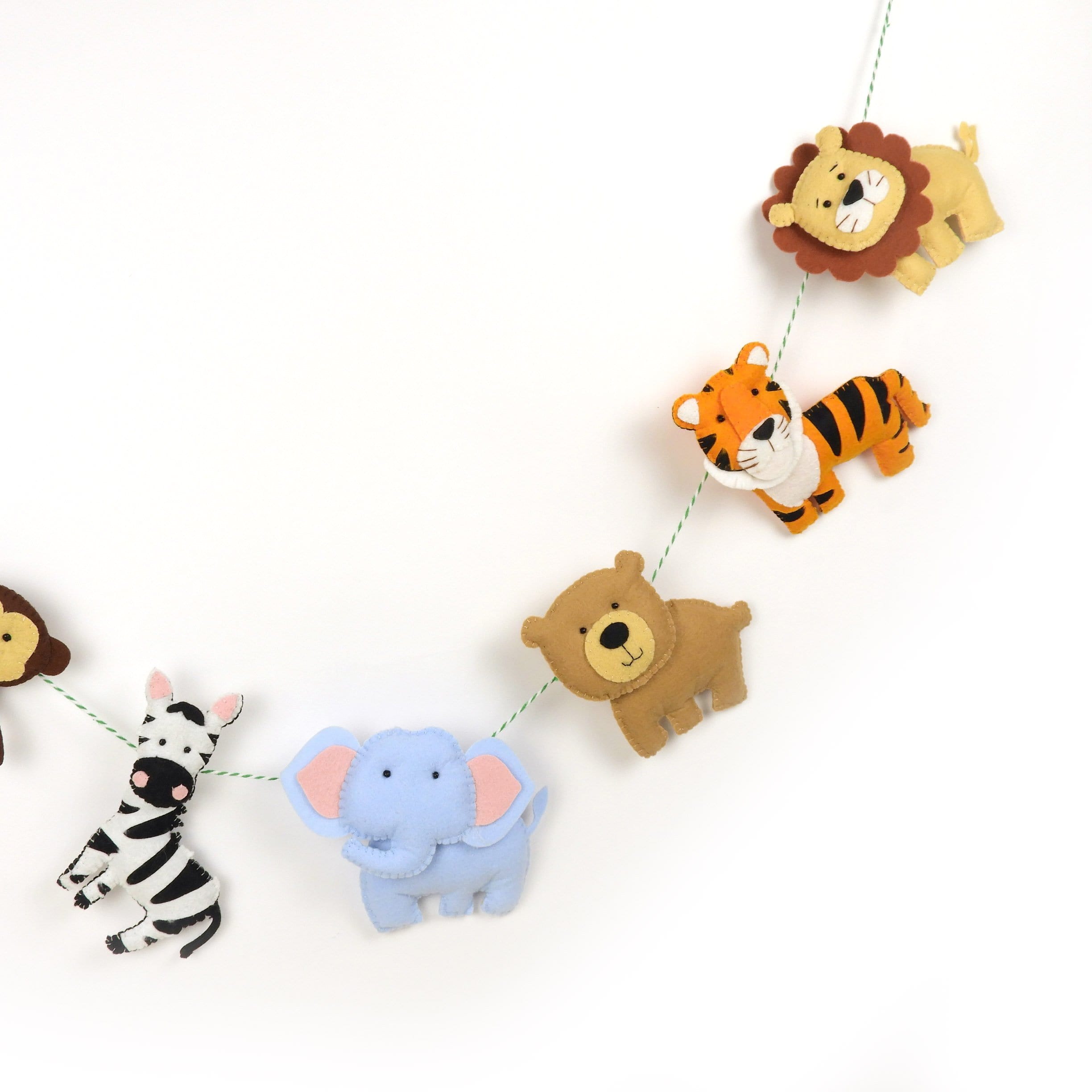 Wild Jungle Animals Garland